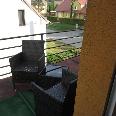 Rd Cerncin Bucovice Apartment Exterior foto
