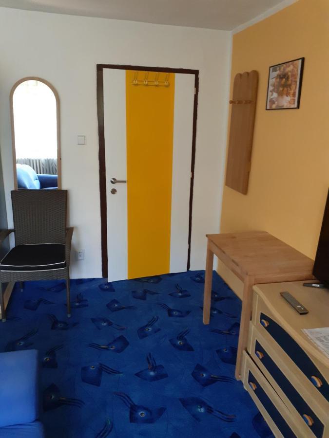 Rd Cerncin Bucovice Apartment Exterior foto