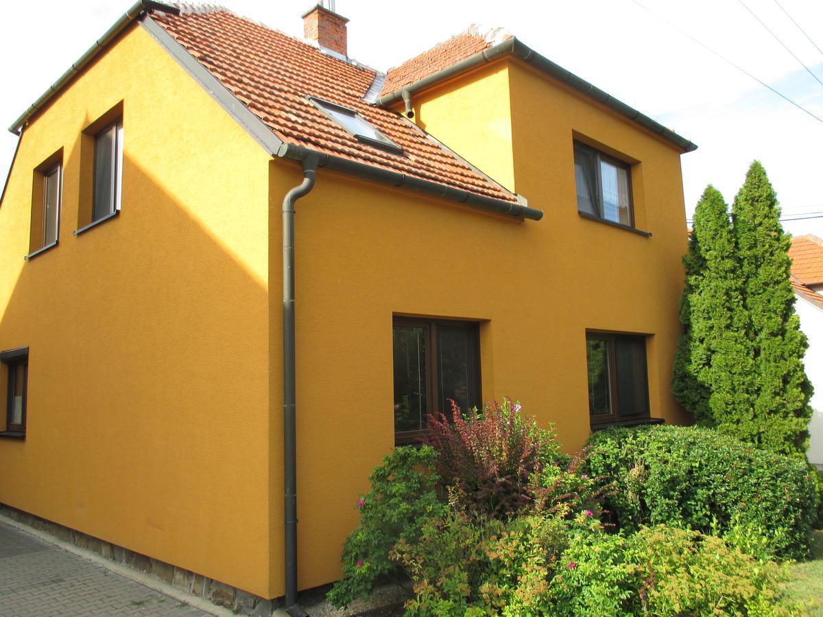 Rd Cerncin Bucovice Apartment Exterior foto
